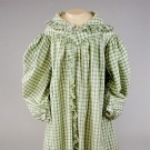 GREEN &amp; WHITE GINGHAM DRESSING GOWN, 1825-1830